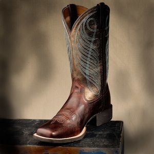 Ariat Round Up Wide Square Toe Cowgirl Boots 9